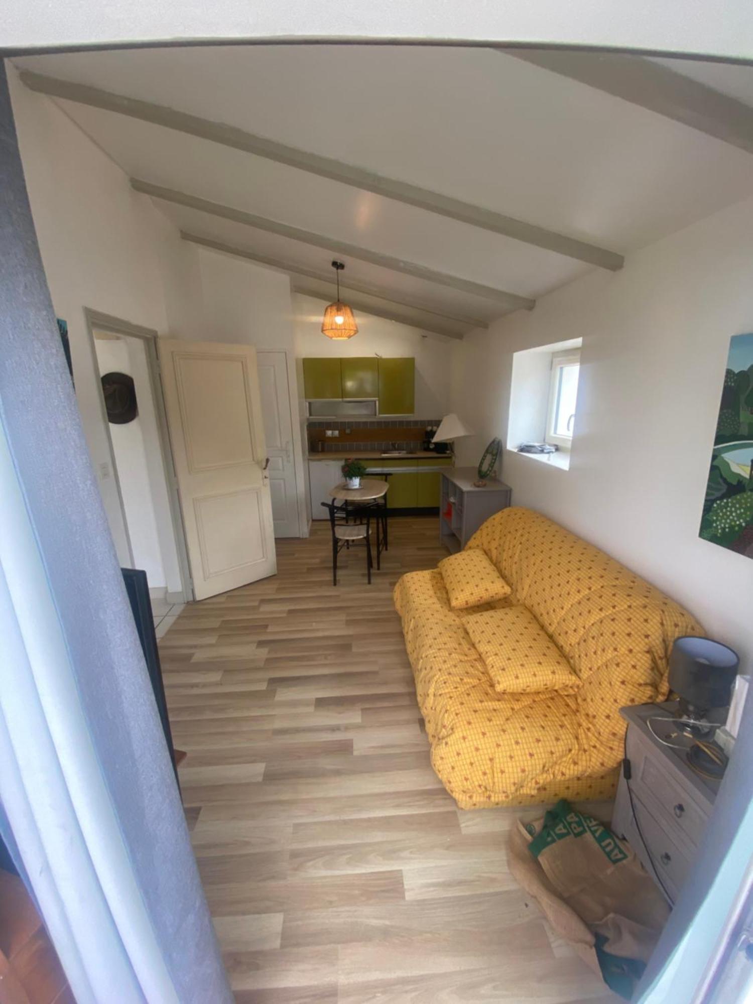 Saint-Xandre Petit Appartement المظهر الخارجي الصورة